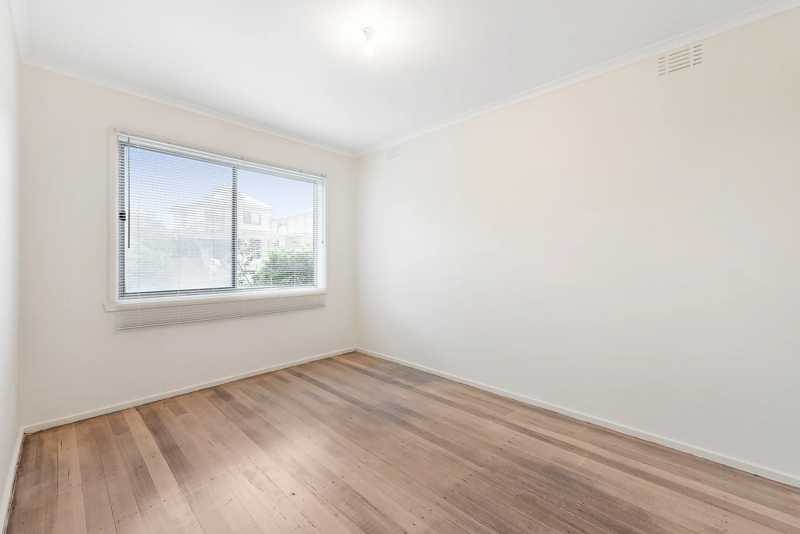 Additional image 4 of 27 Park Boulevard, Ferntree Gully VIC 3156