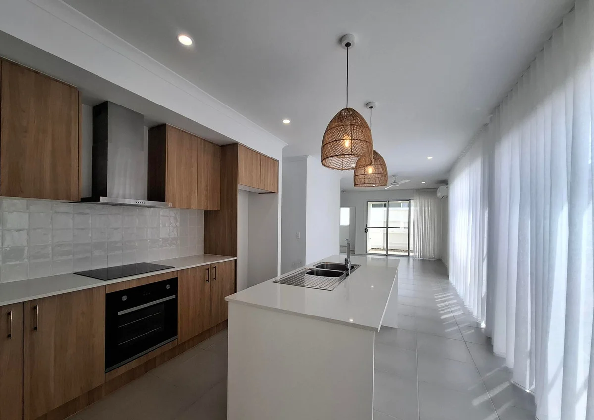 Additional image 2 of 71 Cocos Crescent, Banya QLD 4551