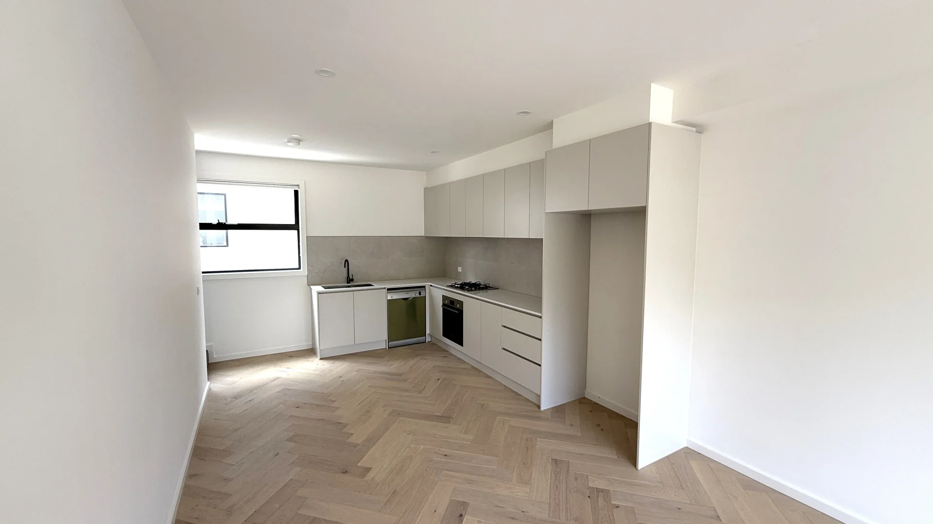 Additional image 3 of 4/16 Fawkner Rd, Pascoe Vale VIC 3044
