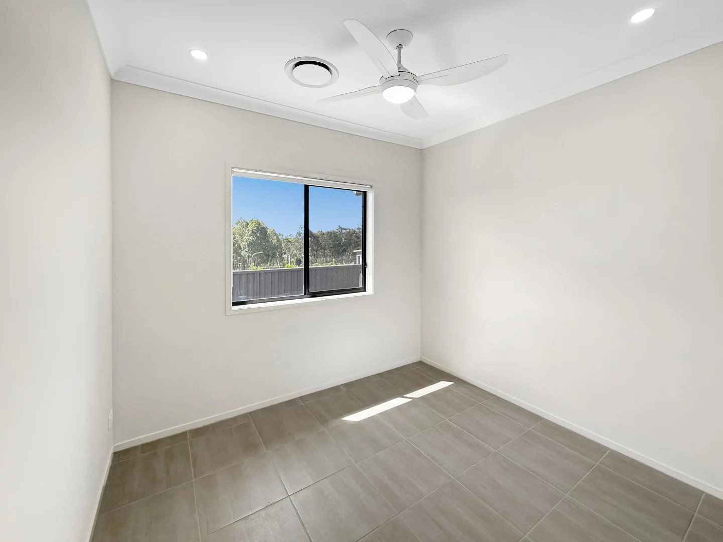 Additional image 9 of 2/25 Loane Cct, Farley NSW 2320