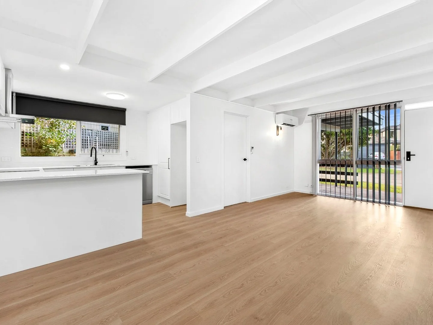 1/16 Separation Street, Mornington VIC 3931