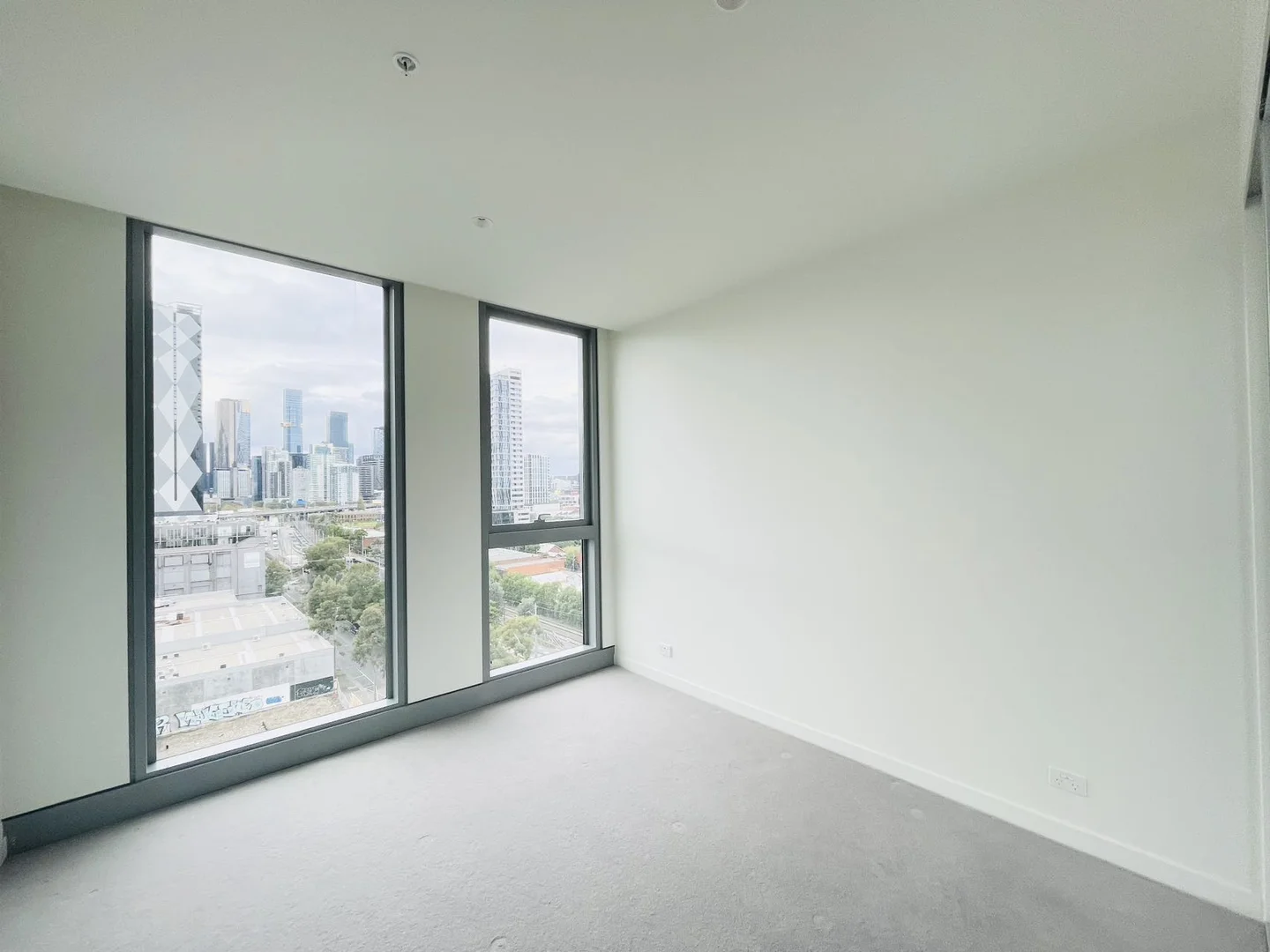 Additional image 5 of 717/253-273 Normanby Road, South Melbourne VIC 3205