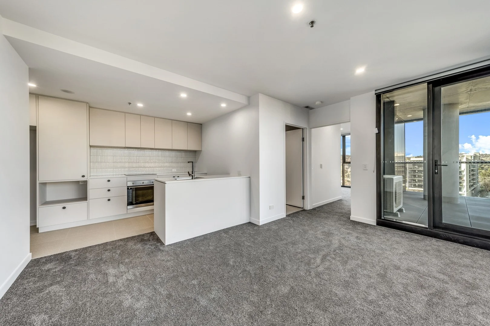 814/2 Grazier Lane, Belconnen ACT 2617