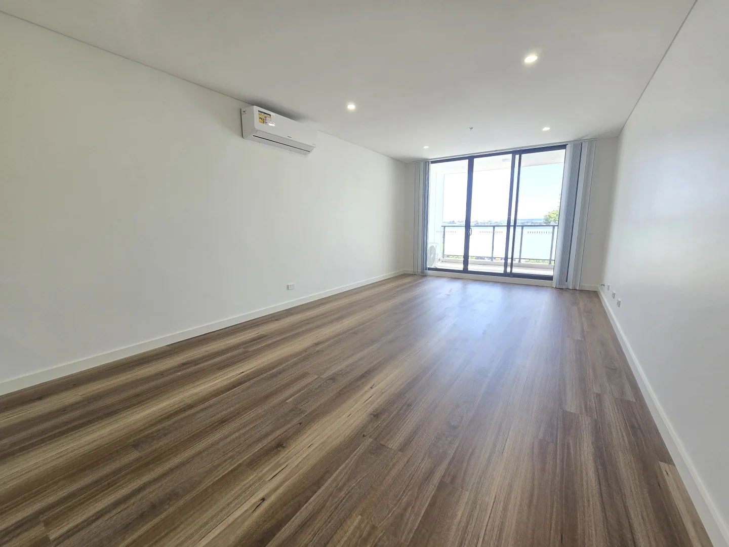 Additional image 2 of B604/6 The Crescent, Fairfield NSW 2165