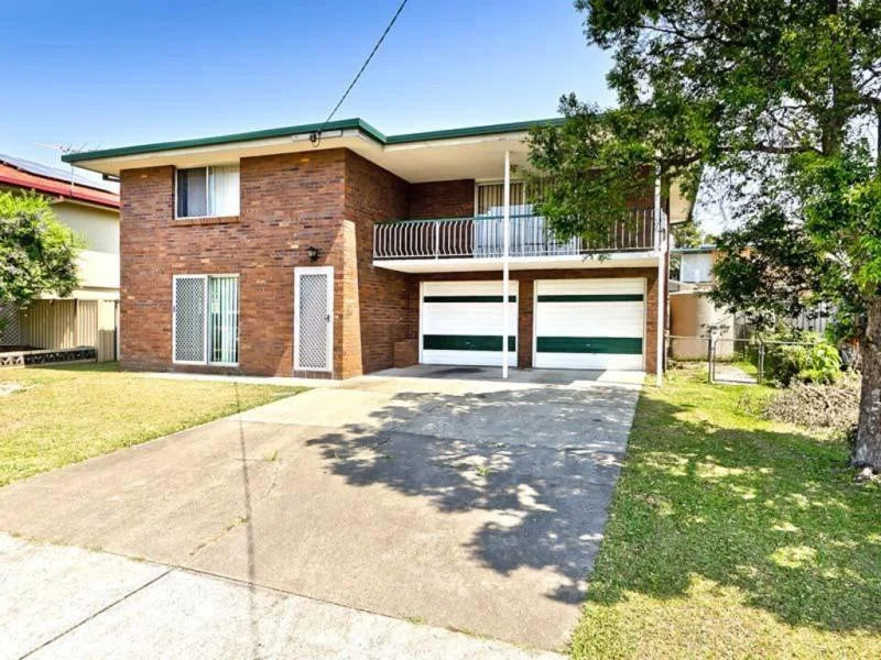 13 Comino Street, Strathpine QLD 4500 photo 2