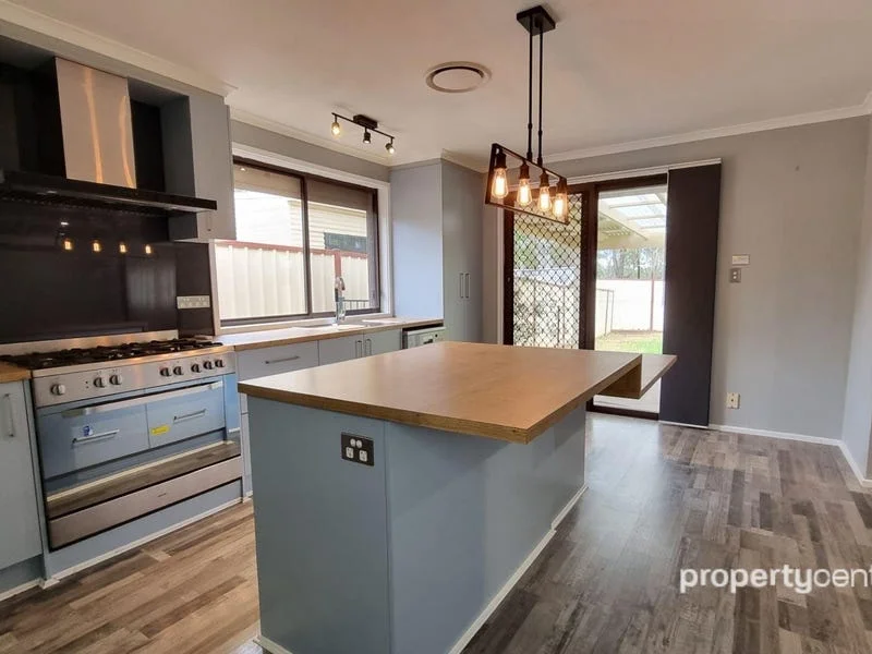 Additional image 2 of 11 Beethoven Place, Cranebrook NSW 2749
