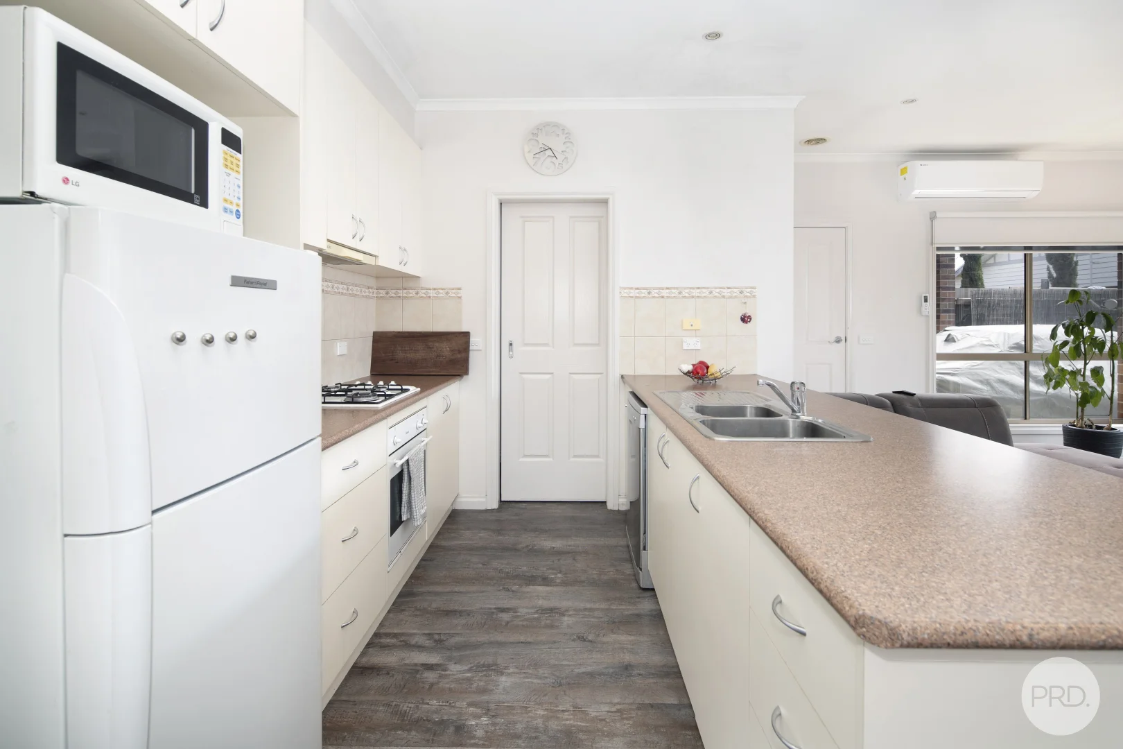 Additional image 3 of 8 Bartley Avenue, Canadian VIC 3350