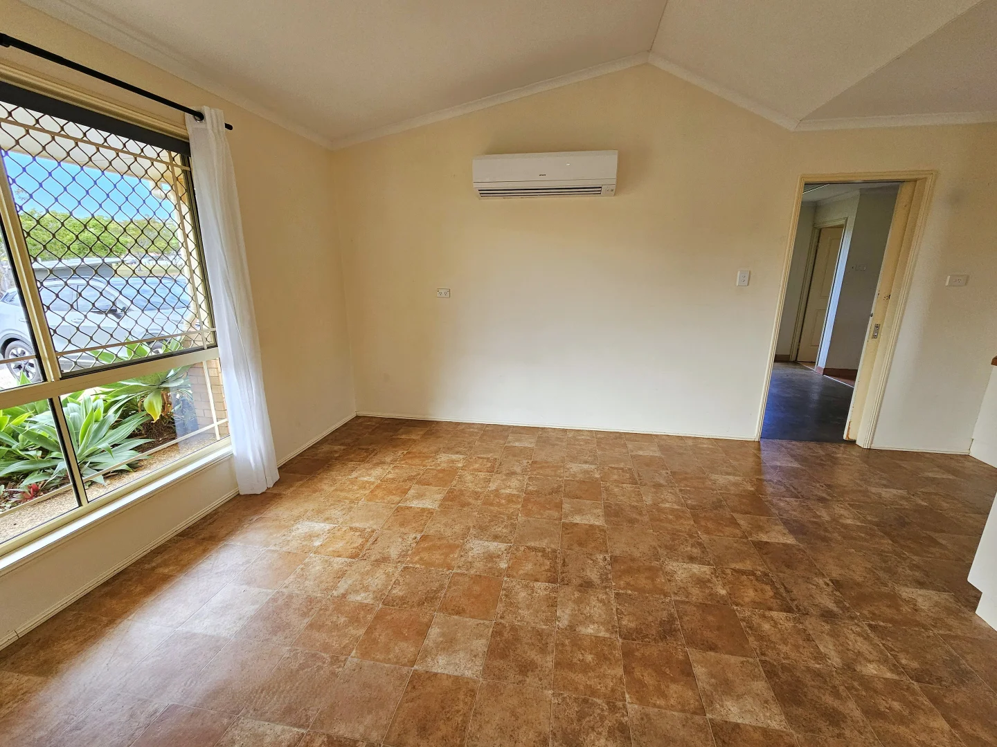 Additional image 3 of 22 Waratah Drive, Avoca QLD 4670