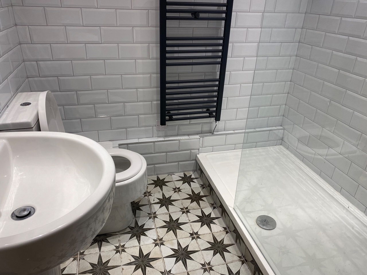 2 Bed Flat, Cardiff, CF23, N1 7GU photo 5