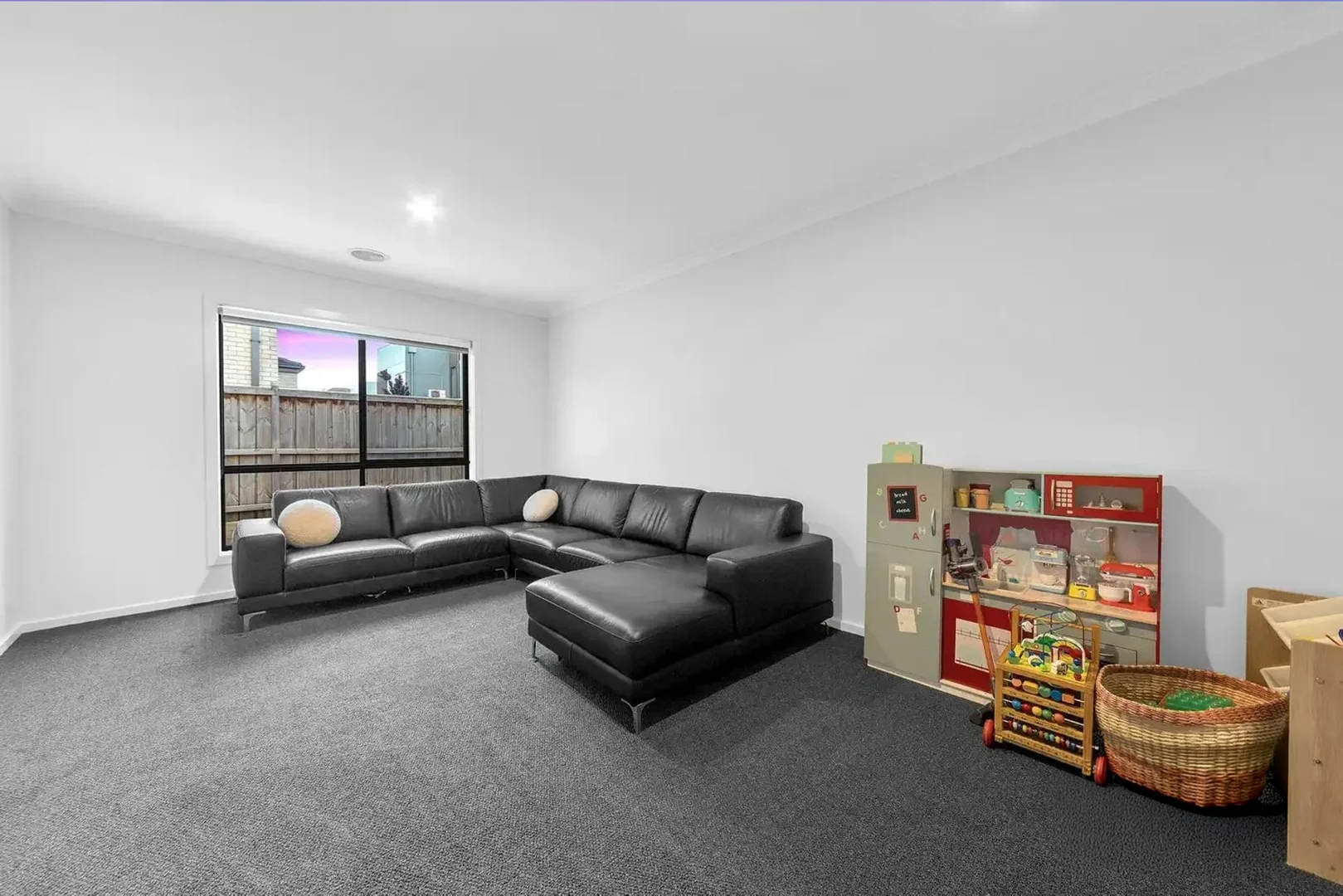 Additional image 2 of 25 Baseline Way, Clyde VIC 3978