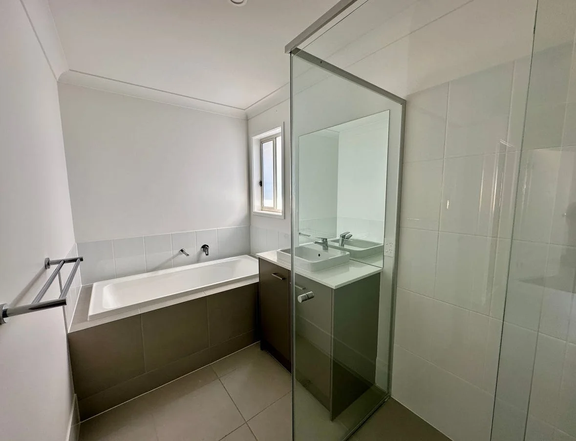 Additional image 10 of 16 Gilmore Street, Walloon QLD 4306