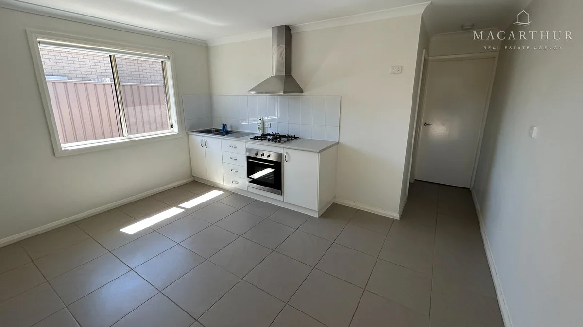 Additional image 2 of 38A Messenger Avenue, Boorooma NSW 2650