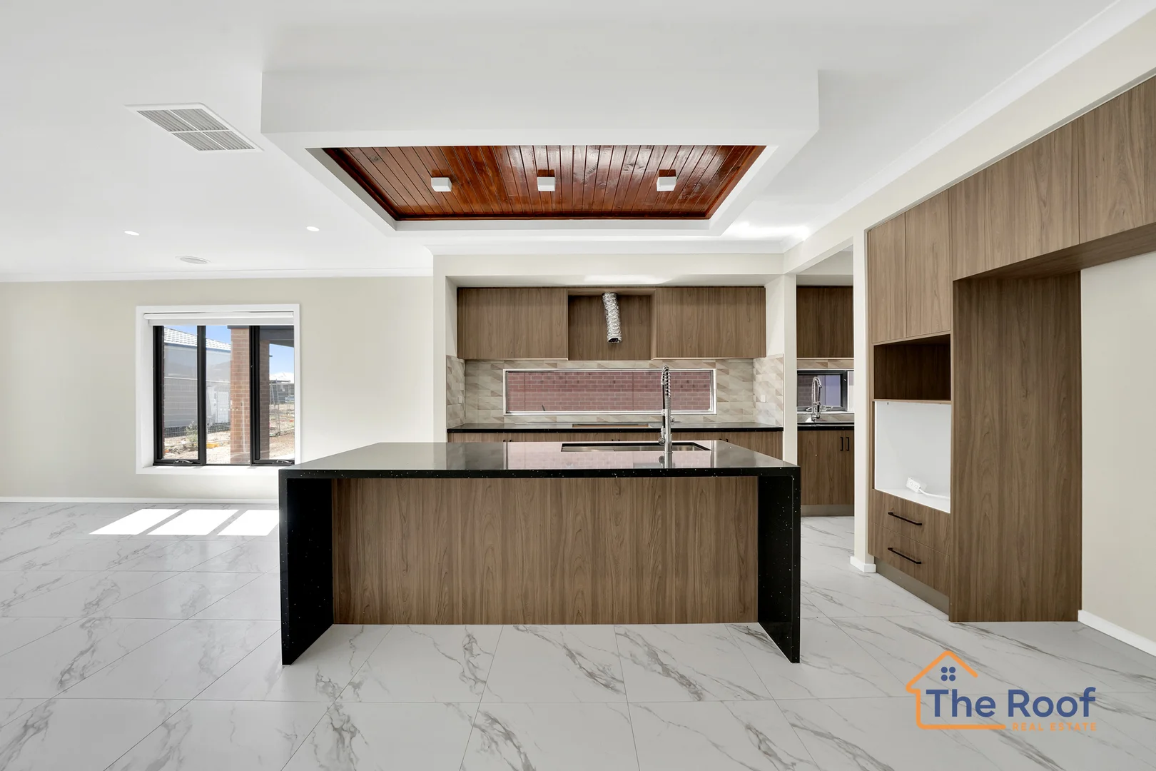 Additional image 4 of 415 Maracana Avenue, Manor Lakes VIC 3024