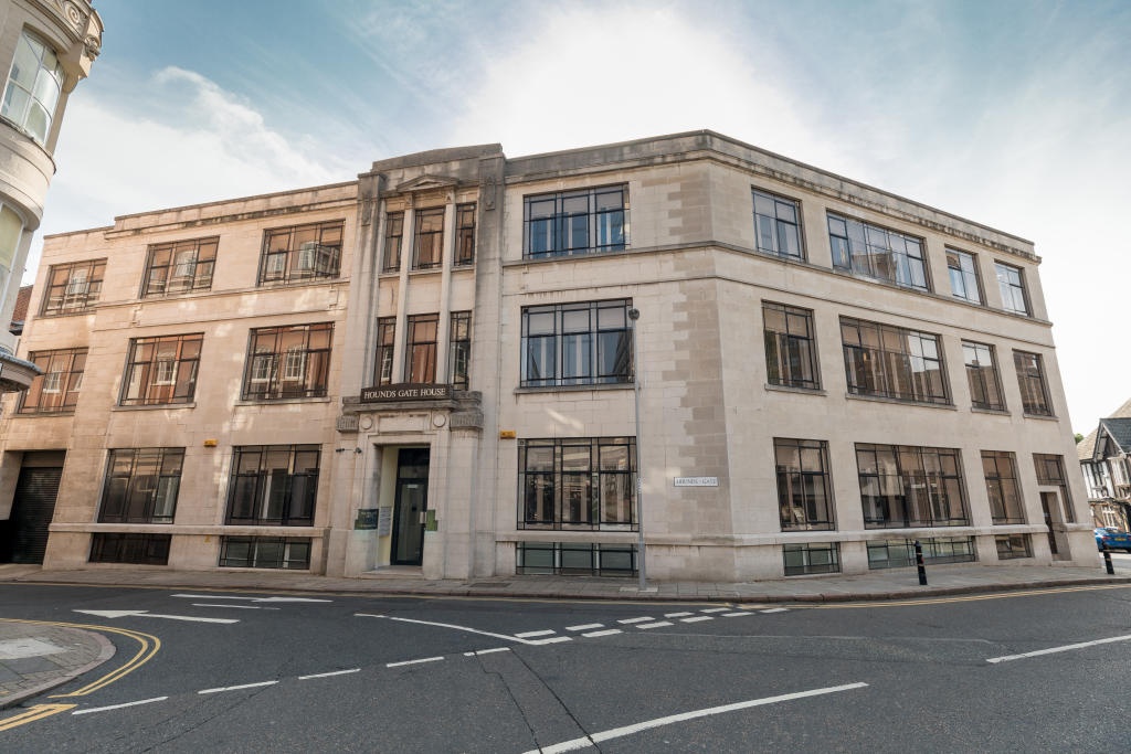 2 Bed Flat, Hounds Gate House, NG1, N1 7GU