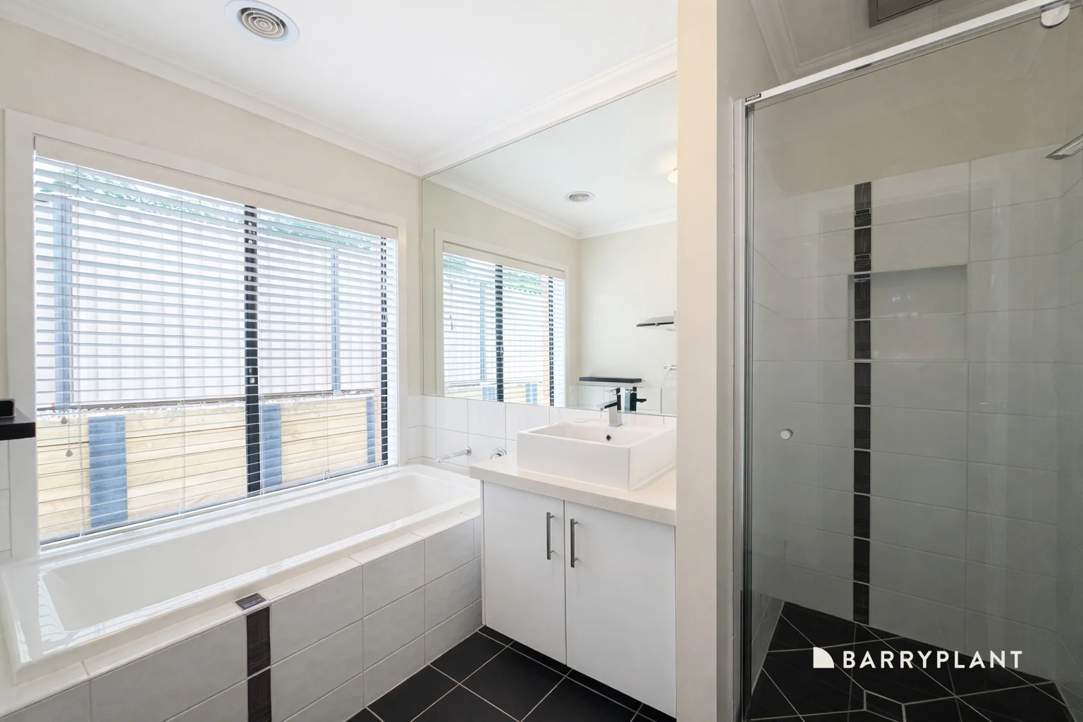 Additional image 9 of 17 Valleyview Grove, Drouin VIC 3818