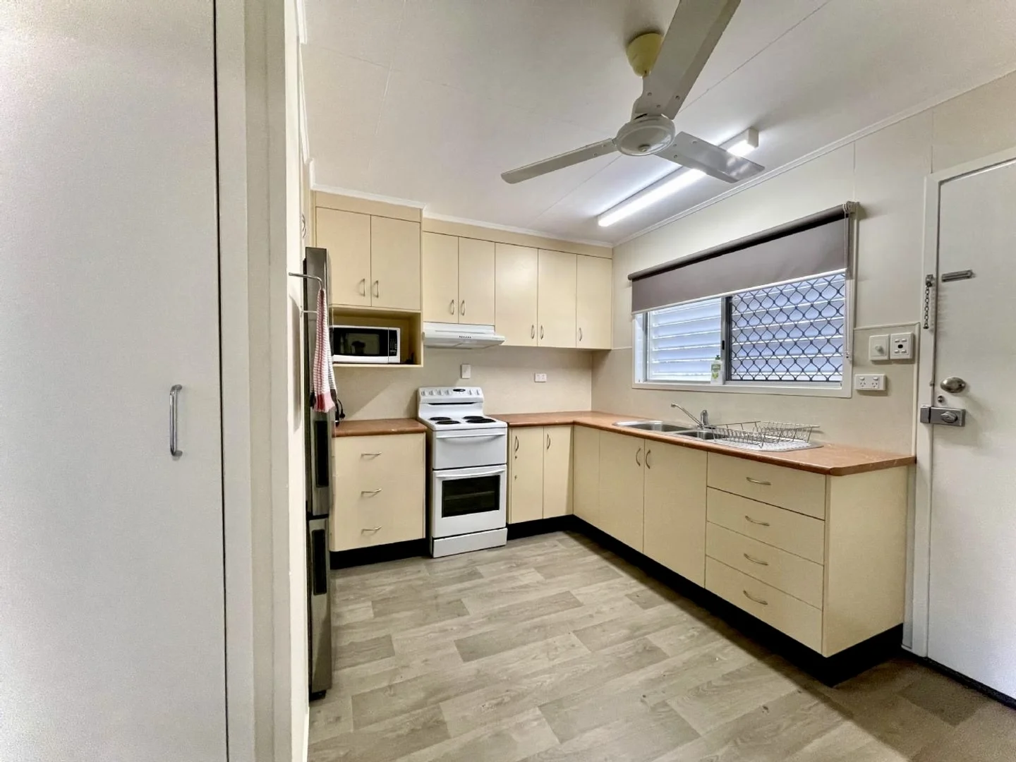 Additional image 4 of 36b MILLS Avenue, Moranbah QLD 4744
