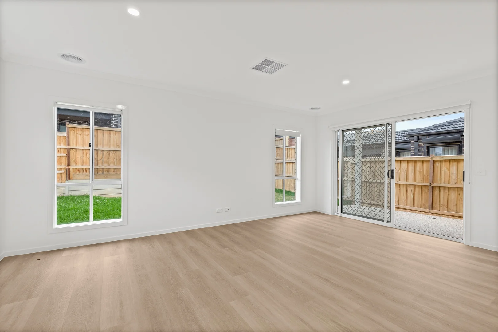 Additional image 4 of 17 Winfred Drive, Mambourin VIC 3024