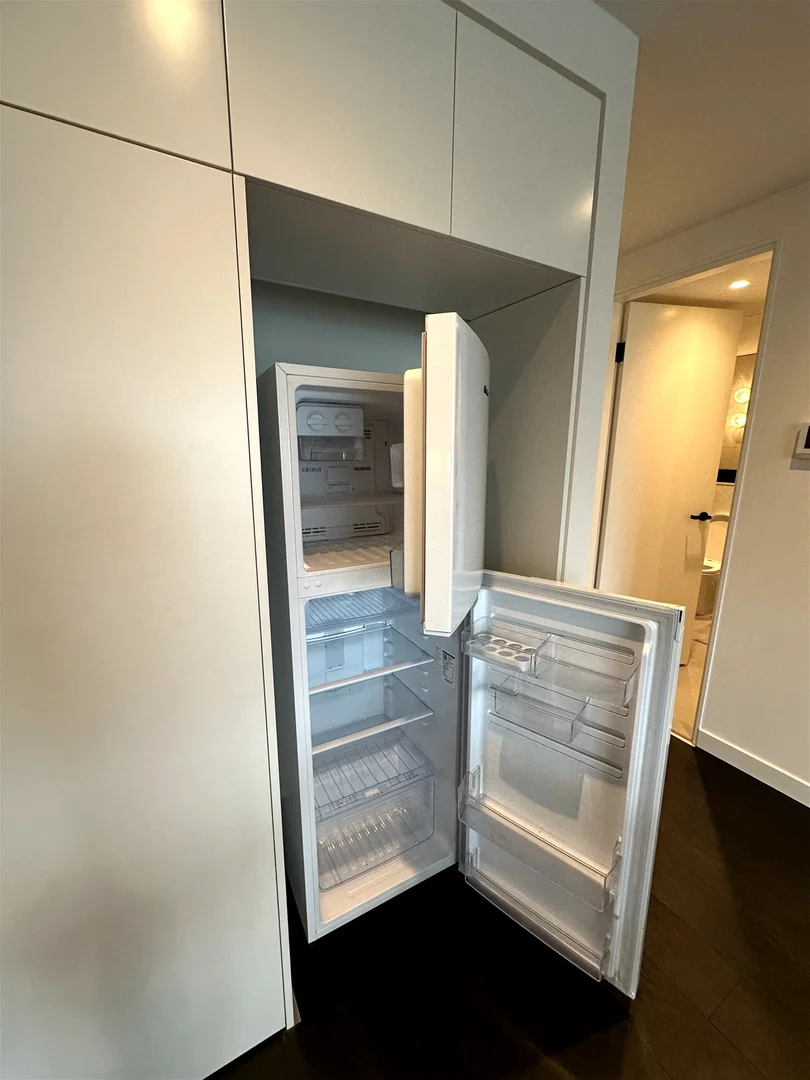 Additional image 5 of 6404/370 Queen St, Melbourne VIC 3000