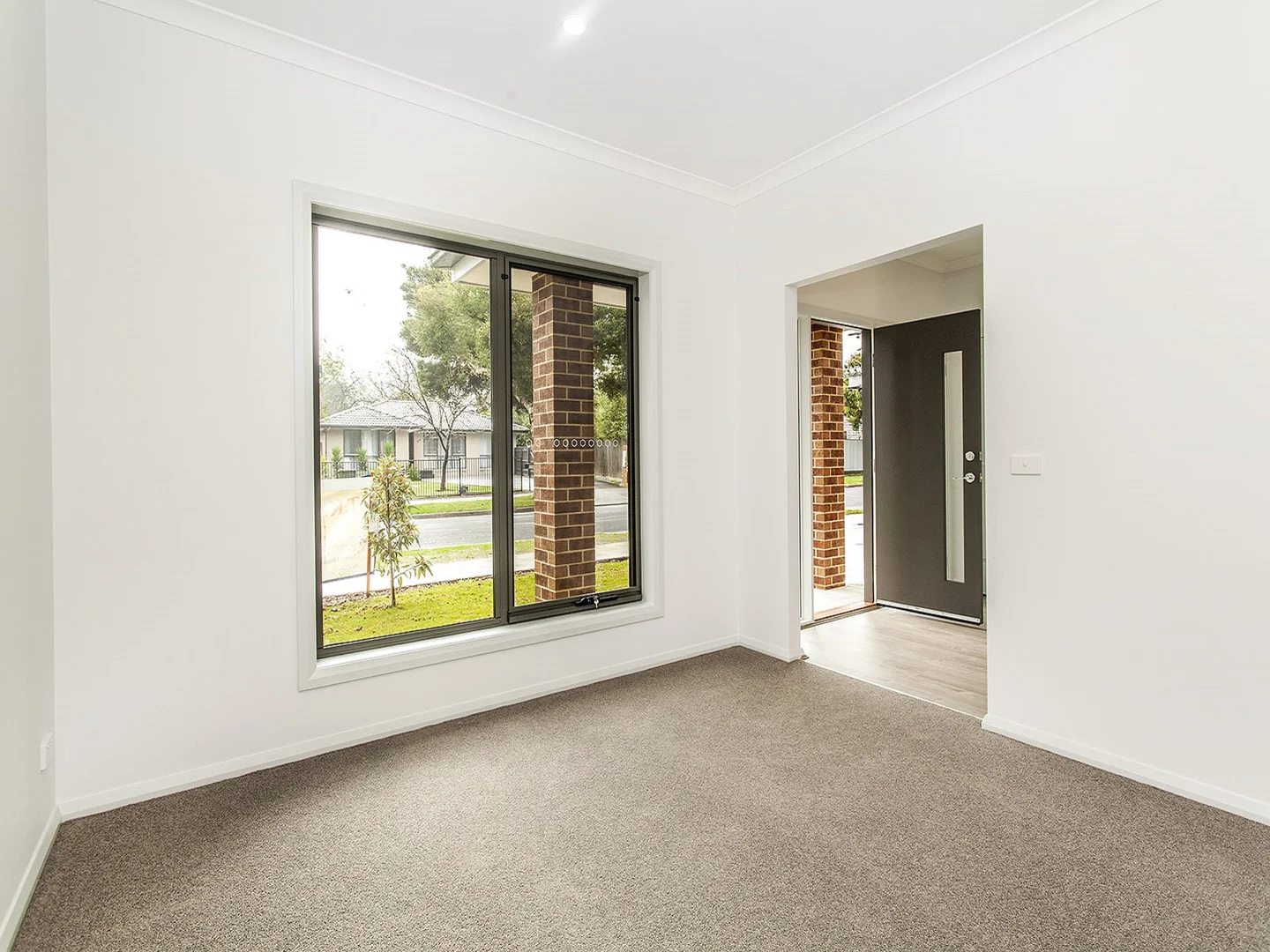 Additional image 2 of 1/2 Allaware Avenue, Croydon VIC 3136
