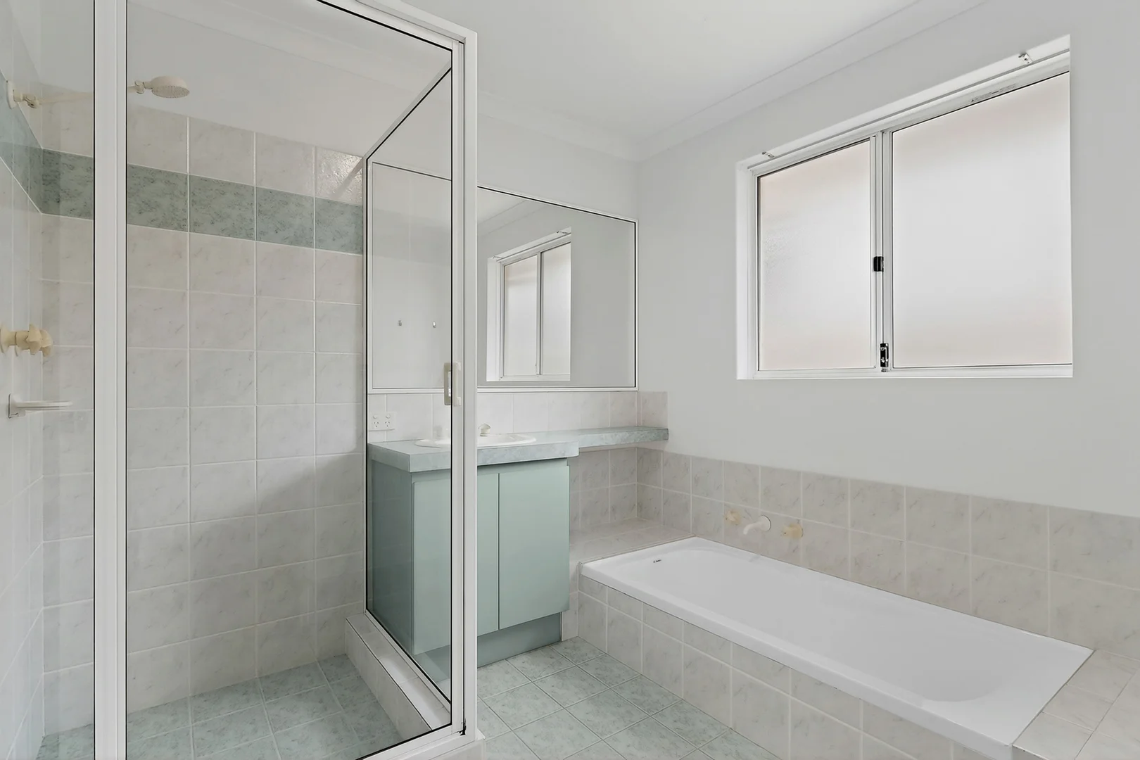 Additional image 4 of 20 Finistere Island Retreat, Halls Head WA 6210