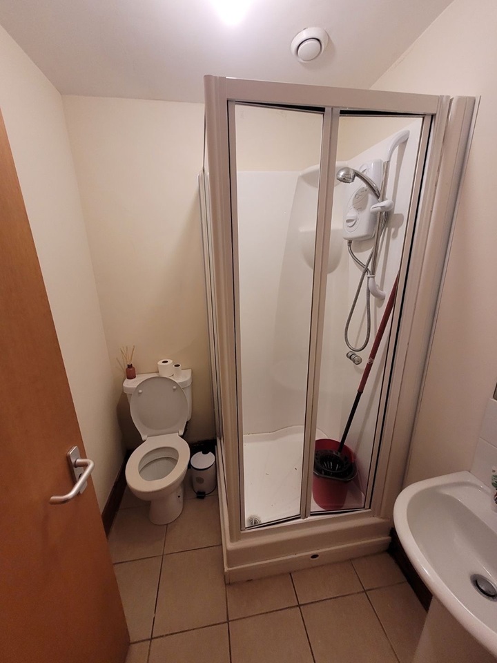 Additional image 5 of Room in a Shared Flat, Fitzroy Avenue, BT7, N1 7GU