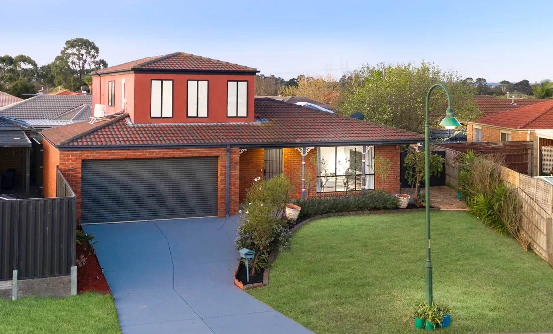 Additional image 2 of 10 Fiander Cl, Cranbourne East VIC 3977