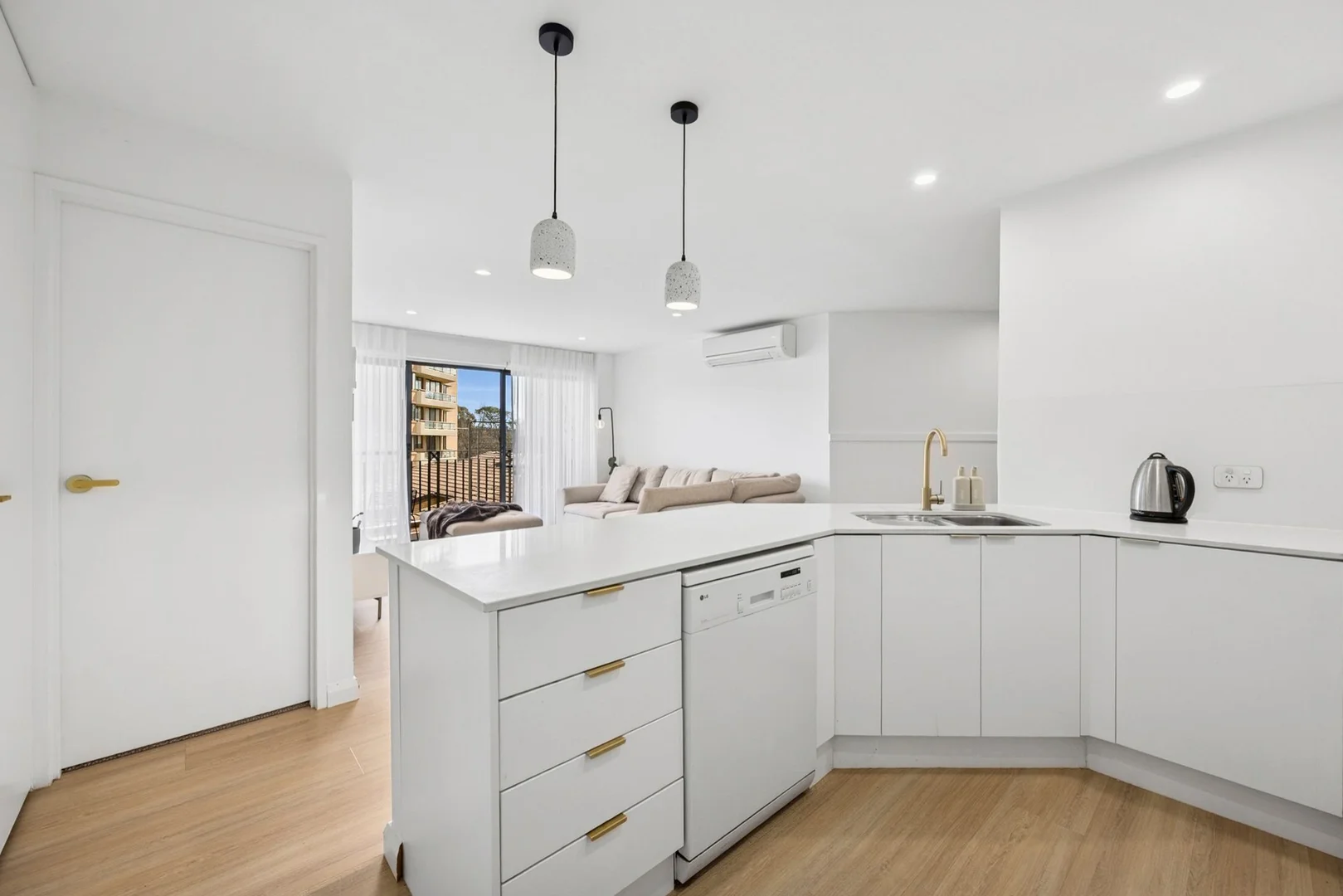 Additional image 3 of 137/8 Jardine Street, Kingston ACT 2604