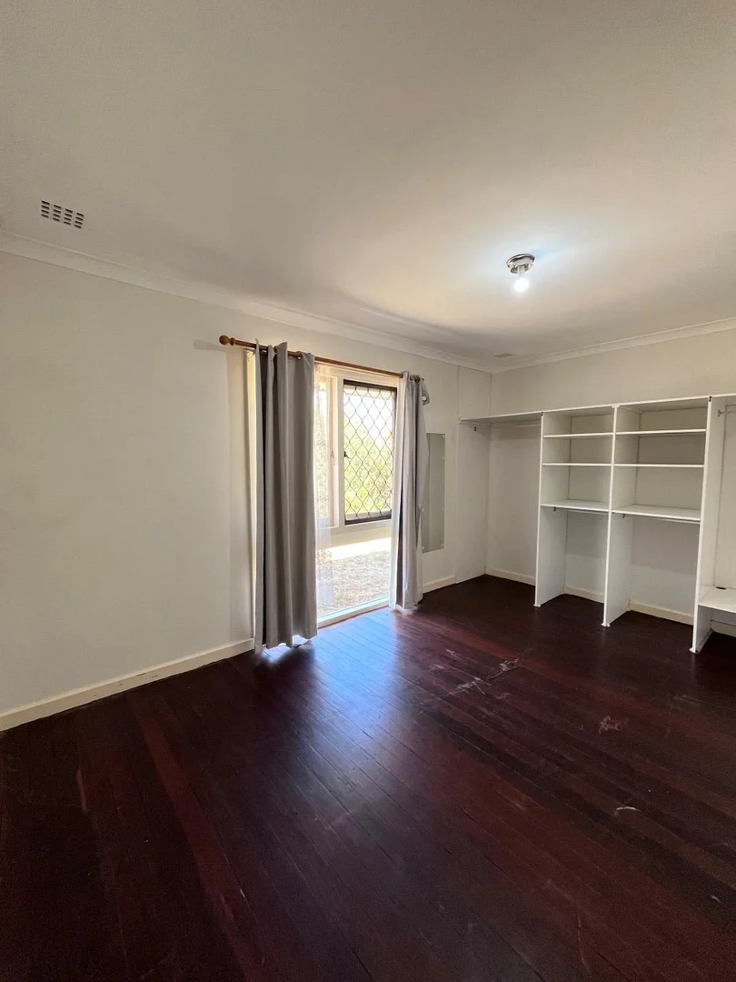 Additional image 4 of 32 Connell Way, Girrawheen WA 6064