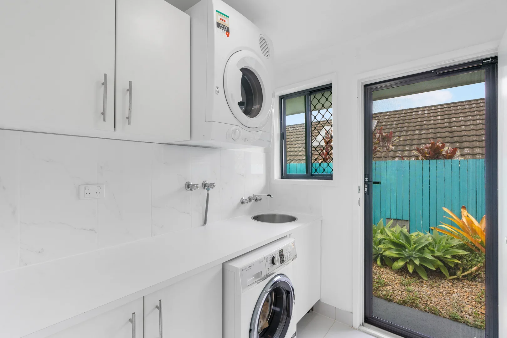 Additional image 18 of 7 Crinum Crescent, Southport QLD 4215
