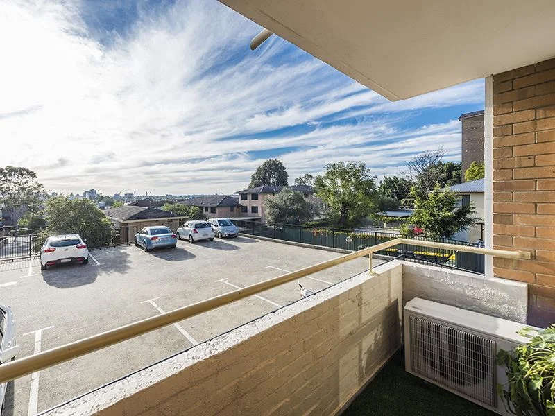17/53 Leonard Street, Victoria Park WA 6100