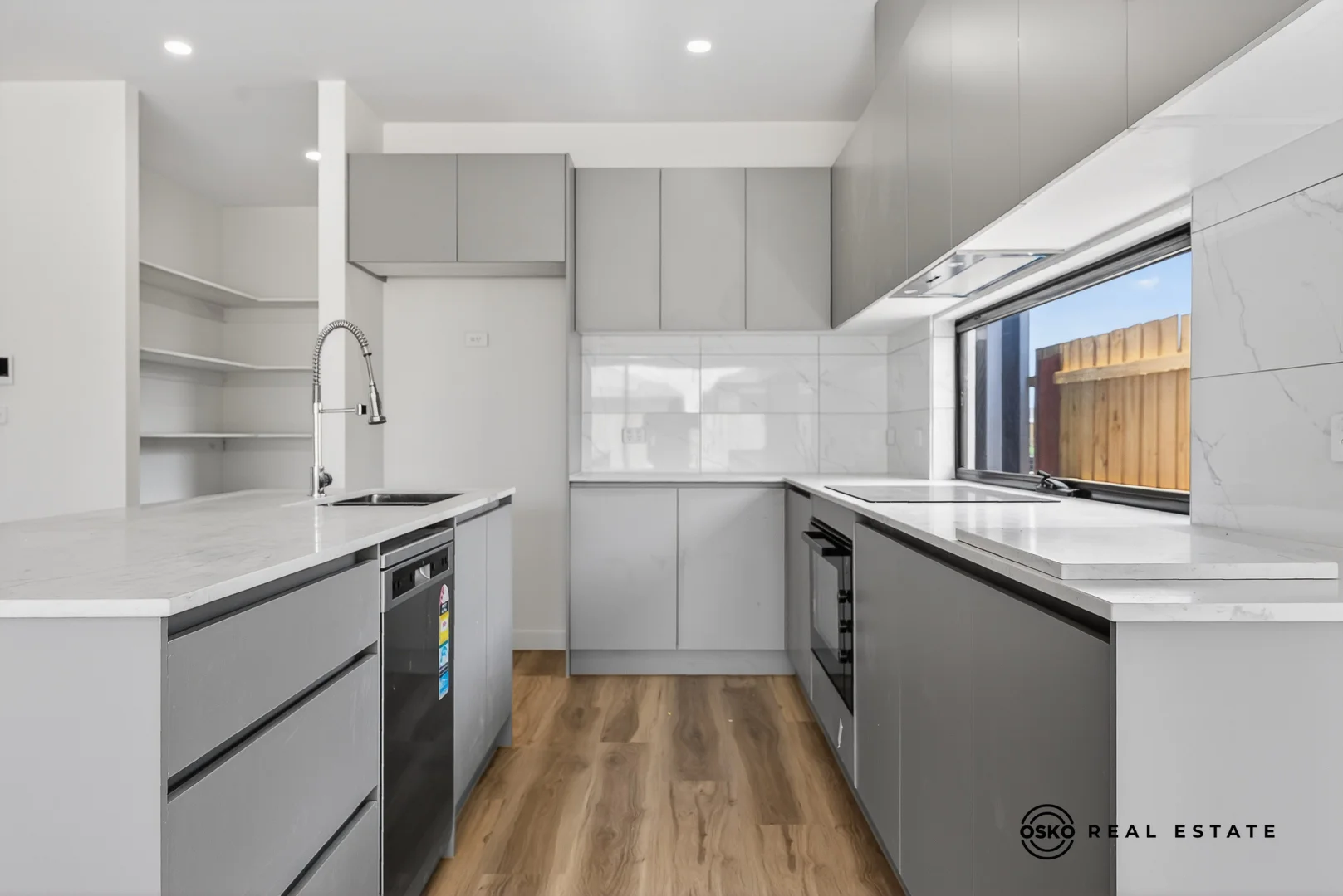 Additional image 15 of 50 Penstone Crescent, Lara VIC 3212