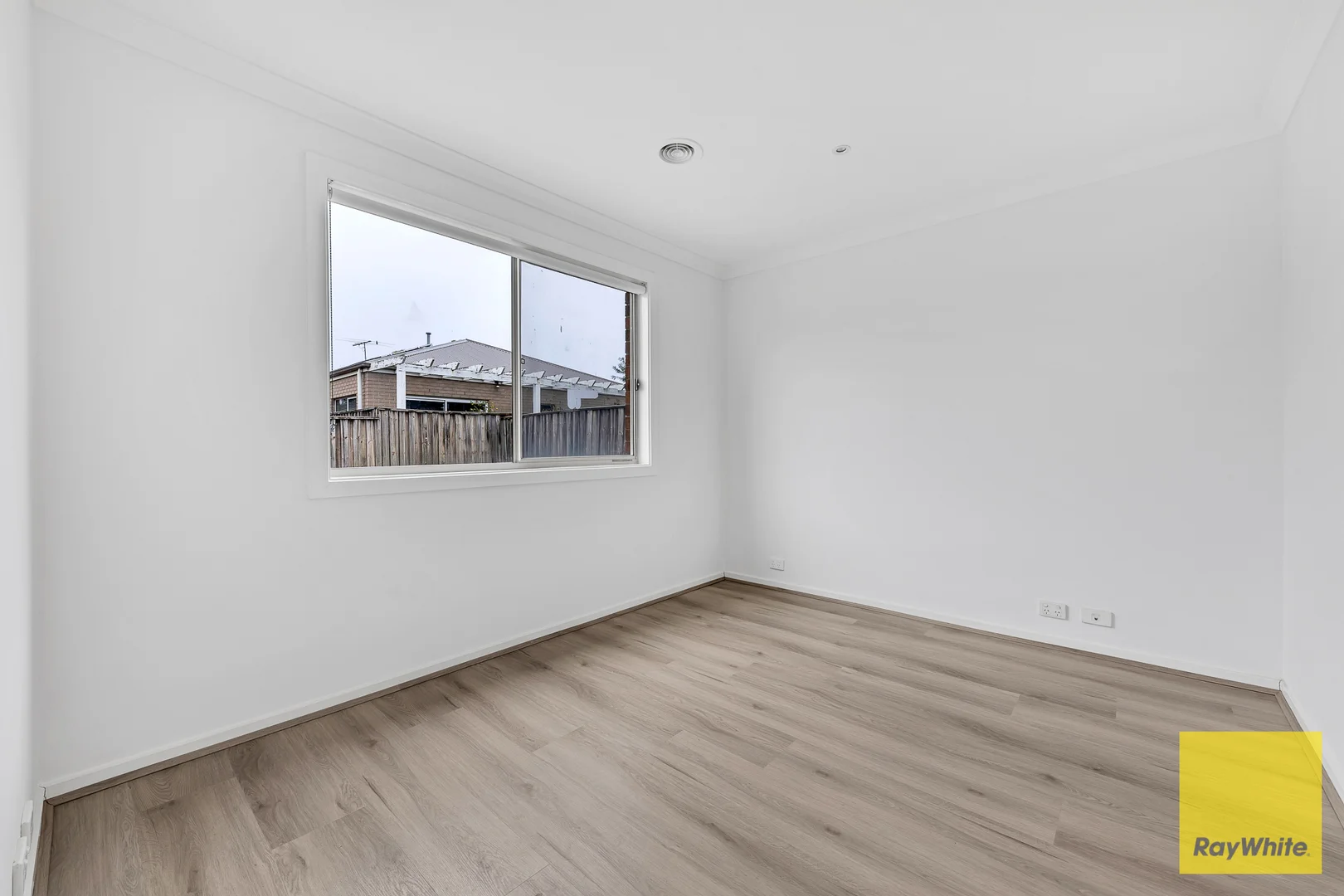 Additional image 10 of 52 Moorookyle Avenue, Tarneit VIC 3029