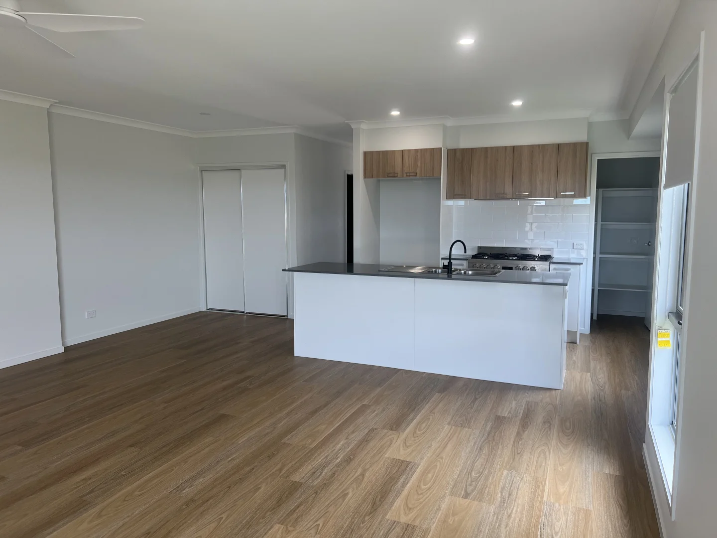 Additional image 2 of 37 Titan Crescent, Banya QLD 4551