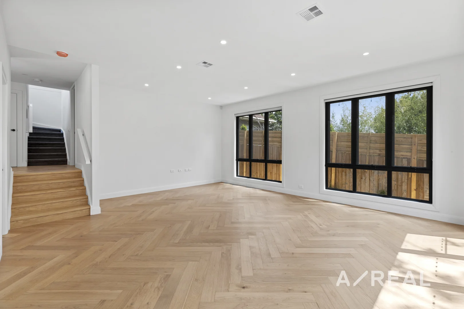 Additional image 4 of 2/30 Wadham Parade, Mount Waverley VIC 3149