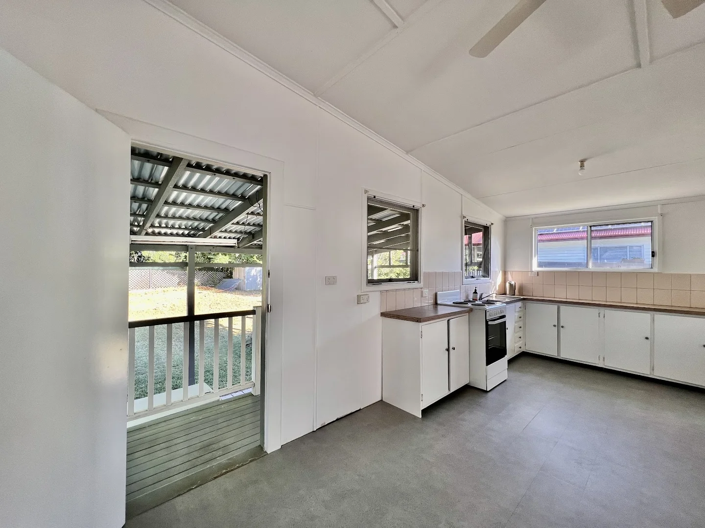 Additional image 2 of 10 Short Street, Esk QLD 4312