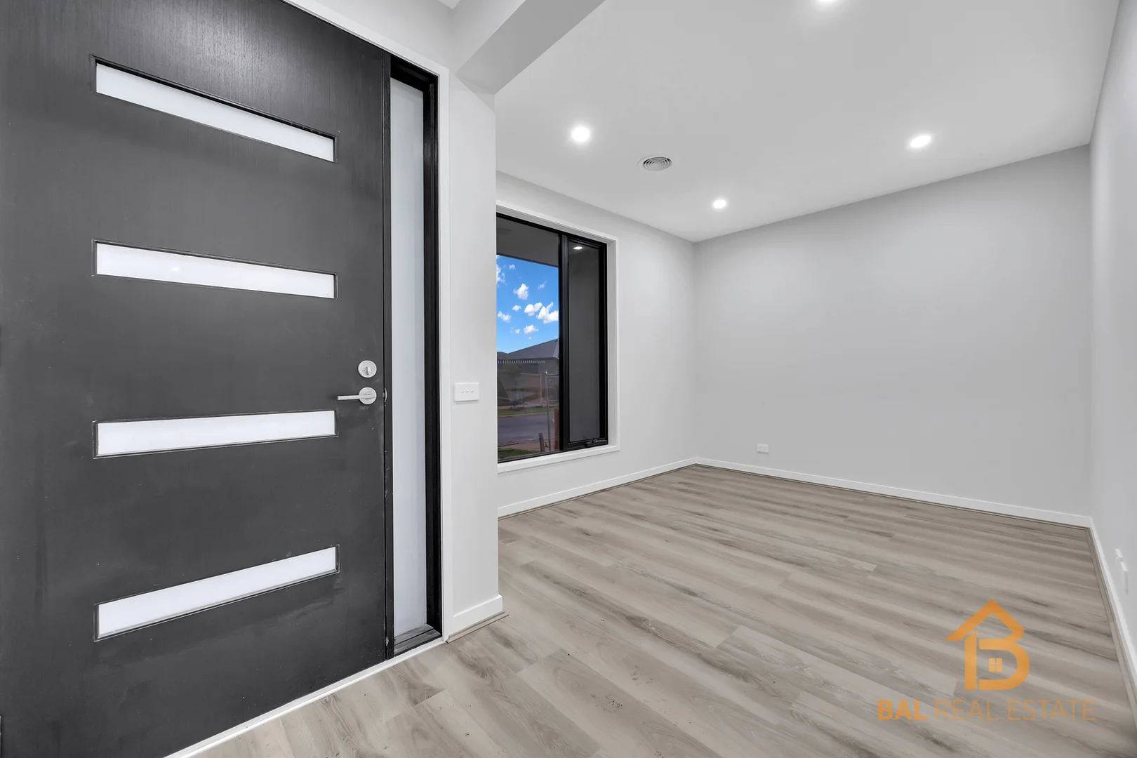 Additional image 2 of 58 Winton Drive, Fraser Rise VIC 3336