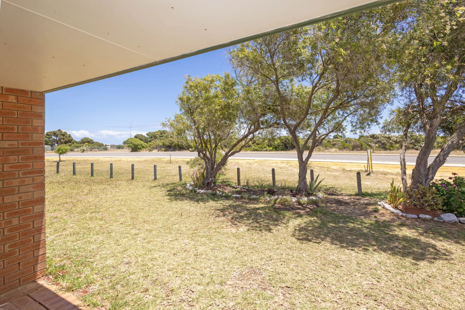 Additional image 10 of 8/36 Nairn Street, Leeman WA 6514