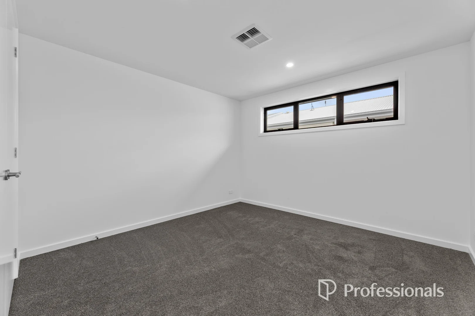 Additional image 4 of 39b Parkmore Road, Bentleigh East VIC 3165
