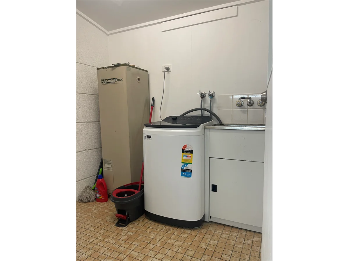 Additional image 7 of Manoora QLD 4870