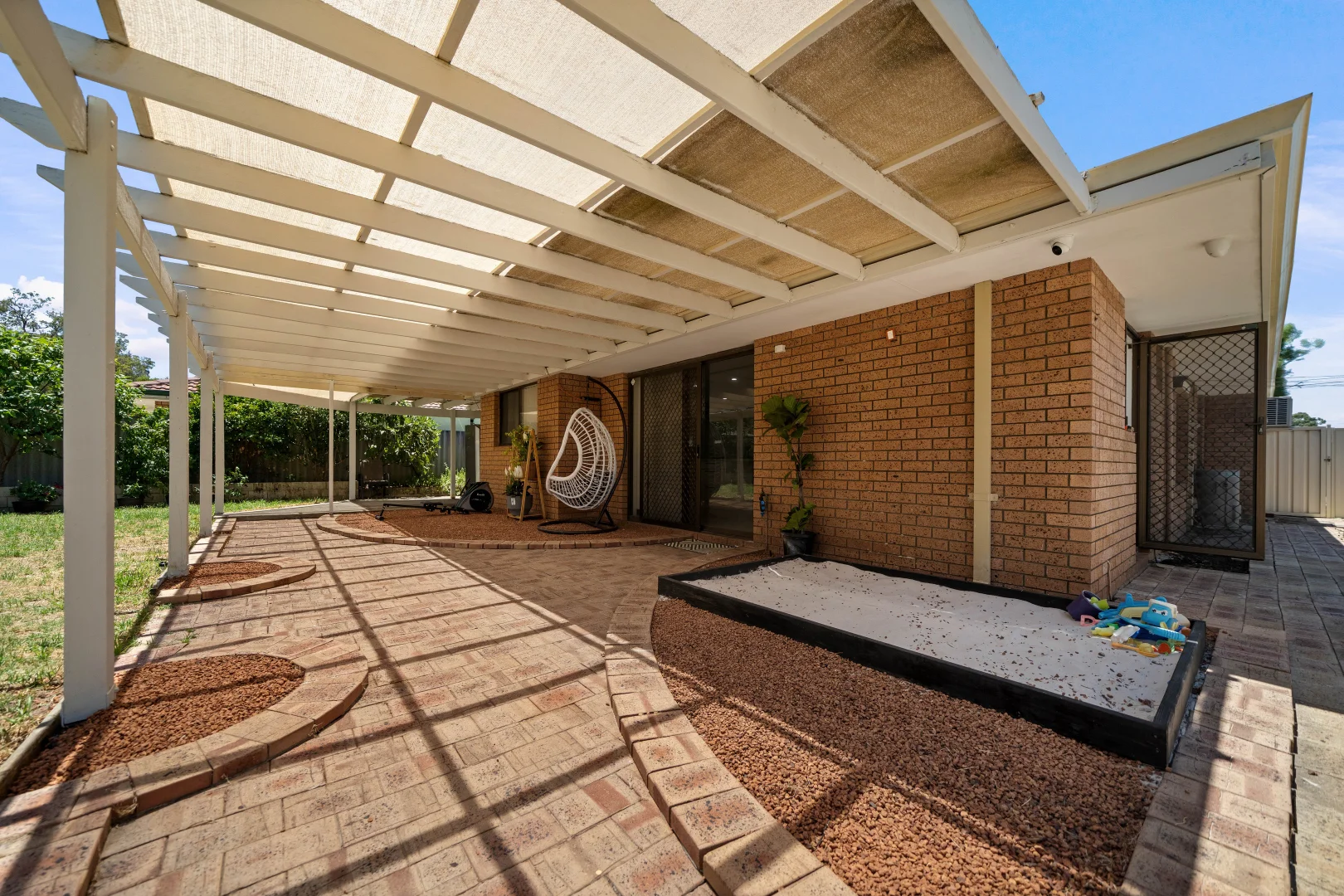 Additional image 15 of 20 Camden Ct, Thornlie WA 6108