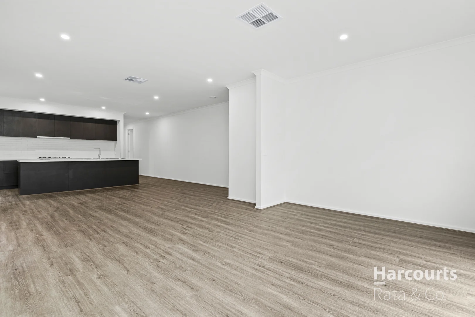 Additional image 4 of 37 Molesworth Crescent, Donnybrook VIC 3064