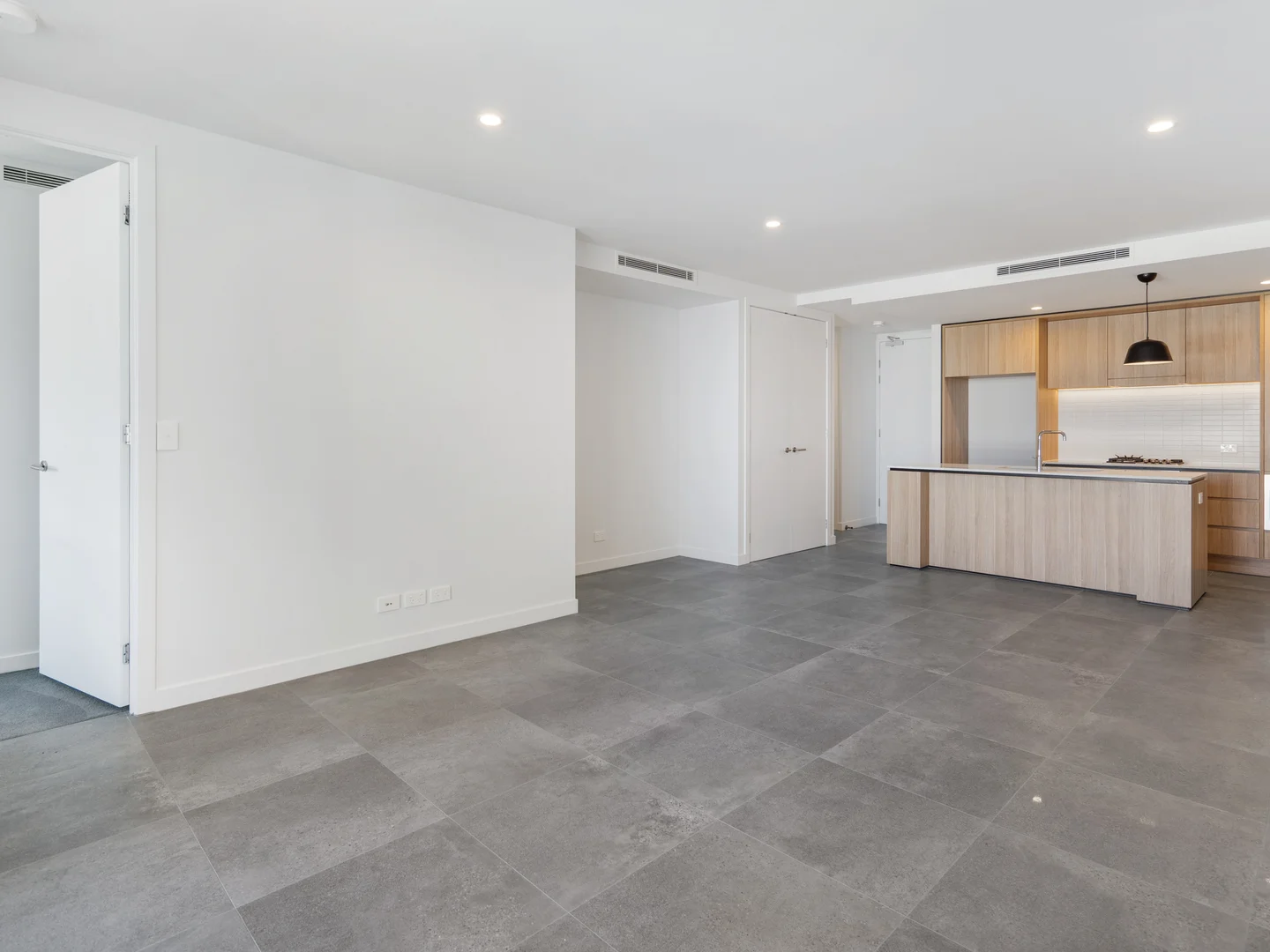 Additional image 5 of 305/186 Clarence Rd, Indooroopilly QLD 4068