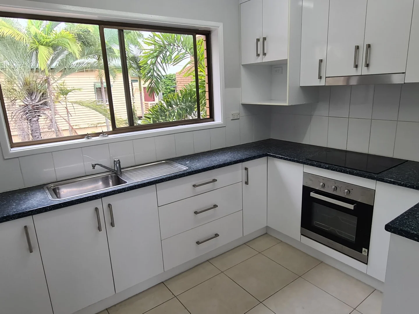 Additional image 2 of 3/36 Kent Street, West Gladstone QLD 4680