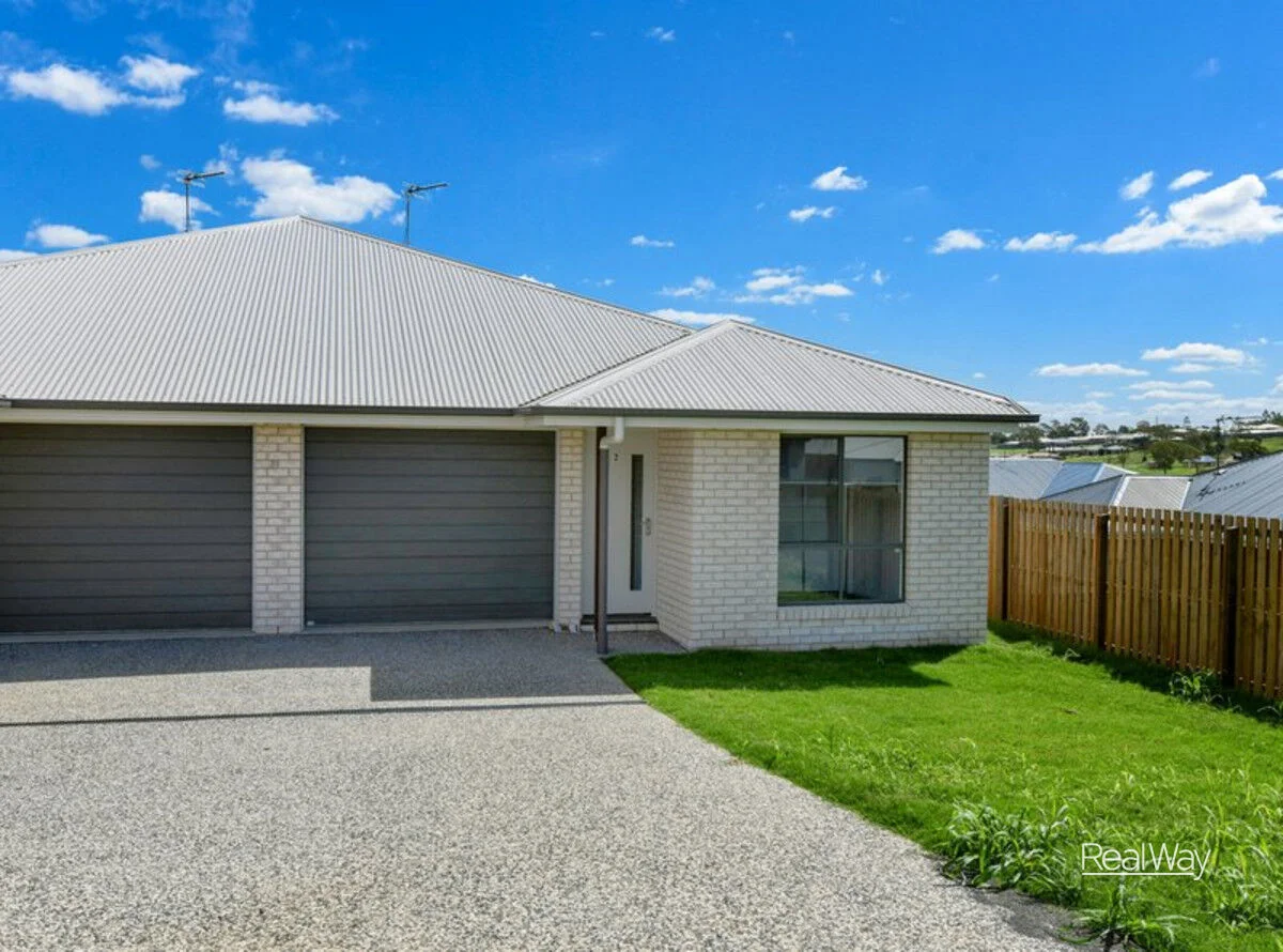 2/7 McInnes Crescent, Glenvale QLD 4350