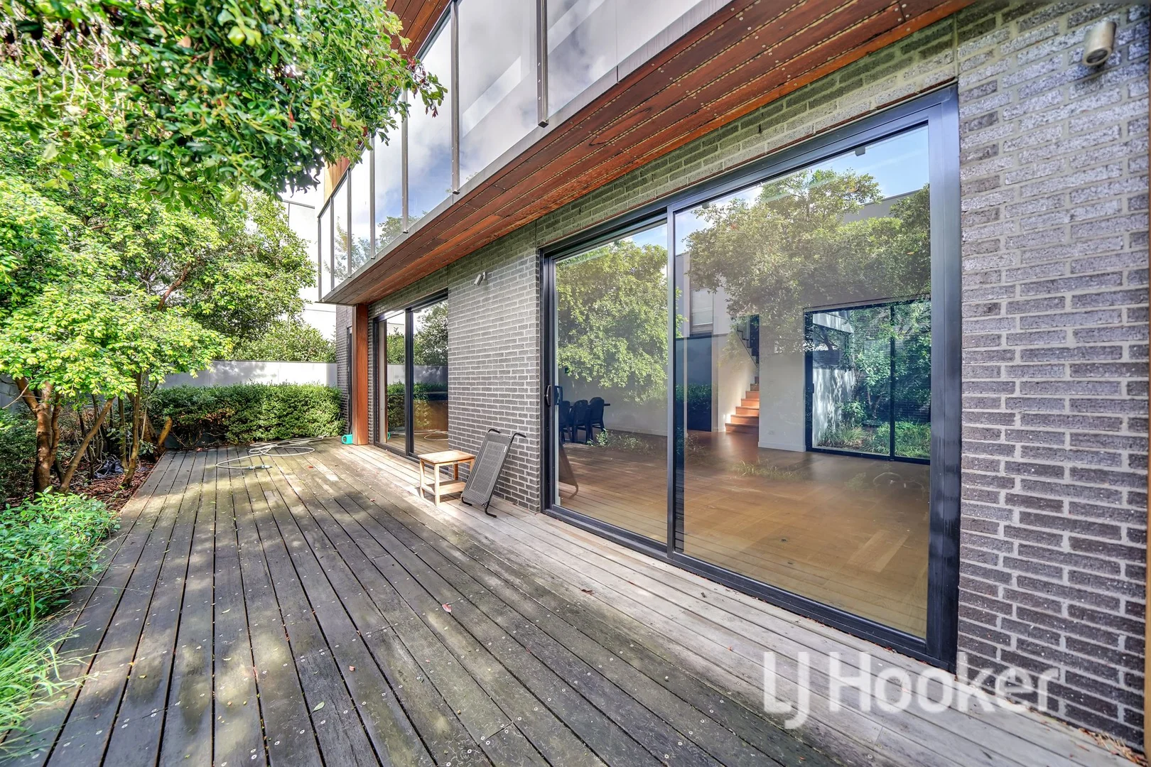Additional image 31 of 4 Holly Lane, Kew VIC 3101