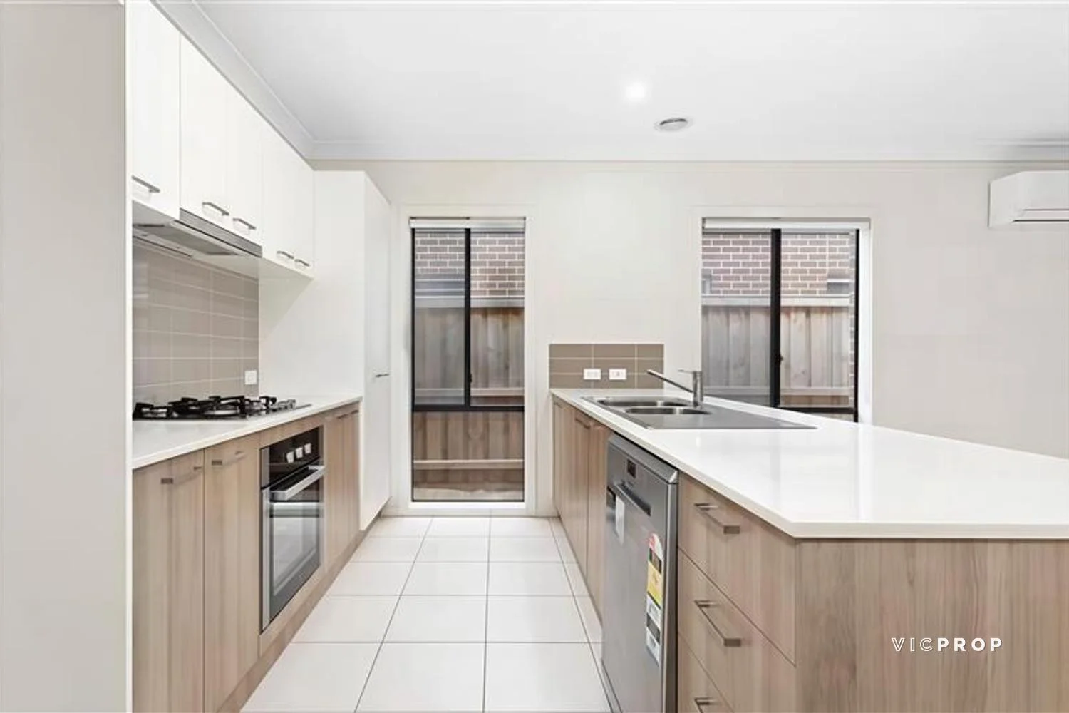Additional image 3 of 11 Saltmarsh Crescent, Point Cook VIC 3030