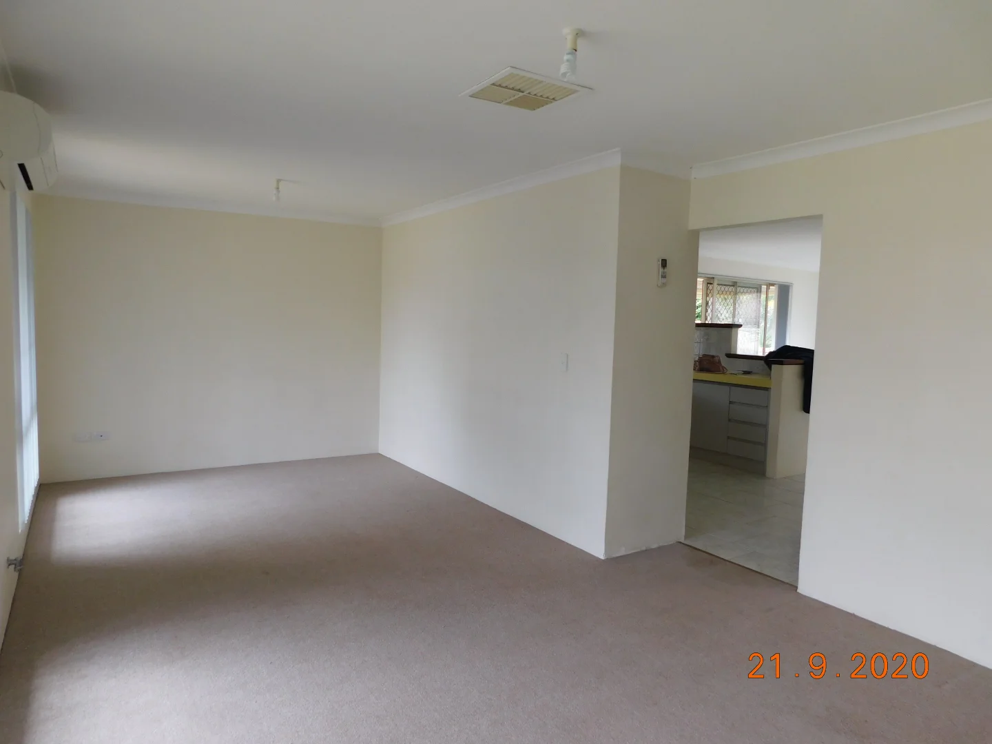 64 Chidzey Drive, Seville Grove WA 6112 photo 3