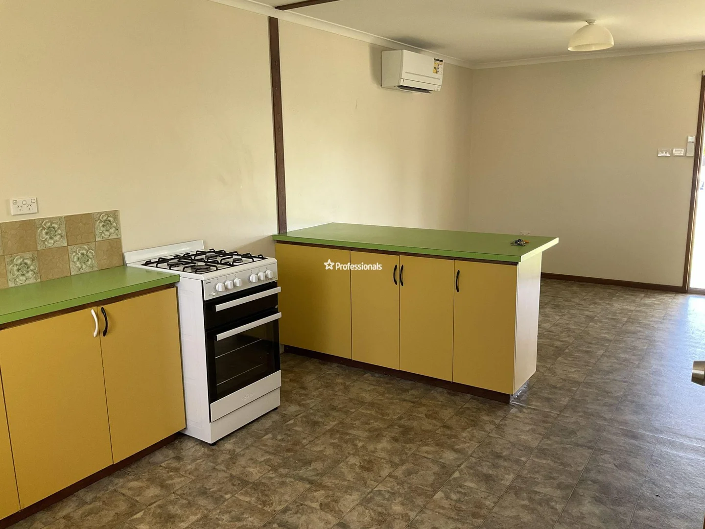 Additional image 3 of 20 Windich Street, Esperance WA 6450