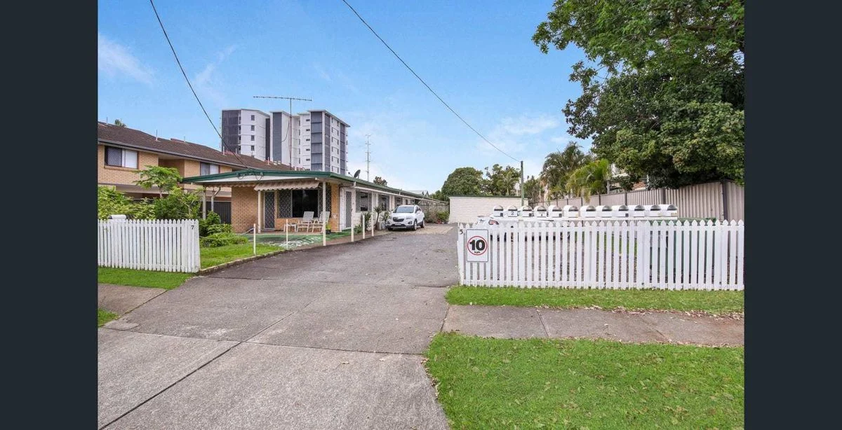 3/5 Proud Street, Labrador QLD 4215