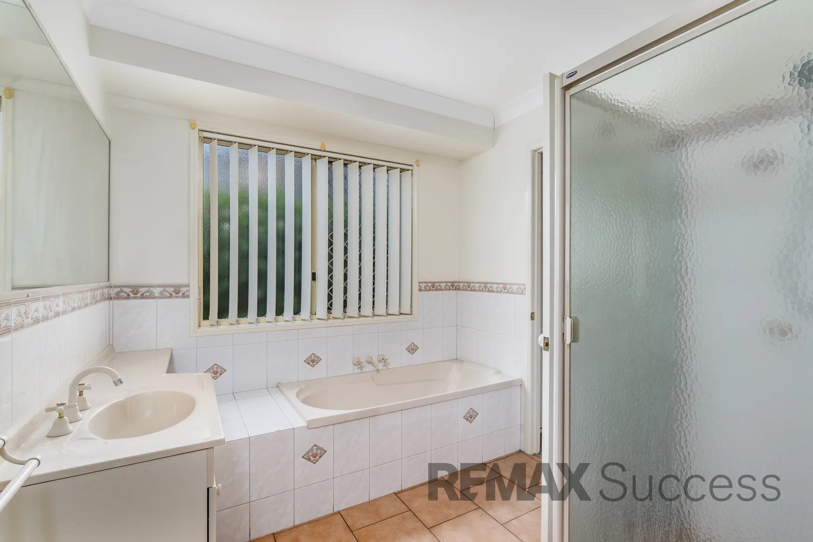 Additional image 9 of 14 Wood Drive, Middle Ridge QLD 4350